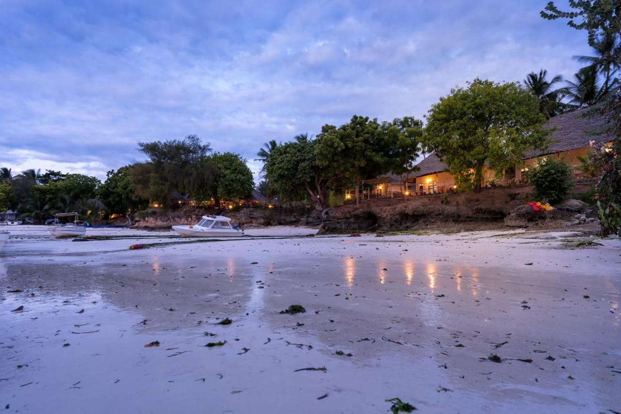 Bella Vista Resort Zanzibar كيزيماكزي المظهر الخارجي الصورة