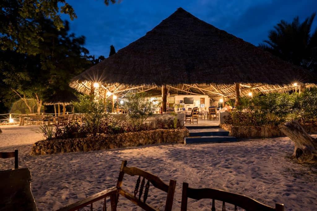 Bella Vista Resort Zanzibar كيزيماكزي المظهر الخارجي الصورة