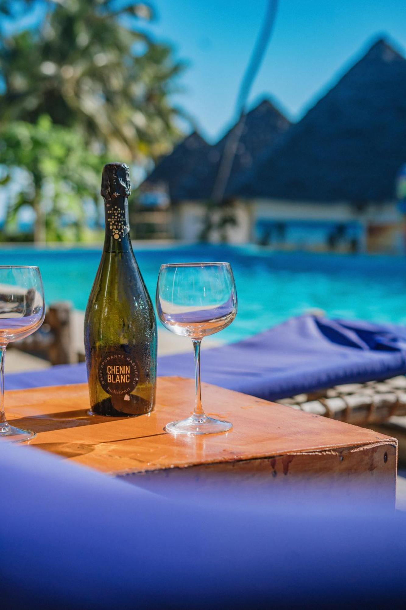 Bella Vista Resort Zanzibar كيزيماكزي المظهر الخارجي الصورة